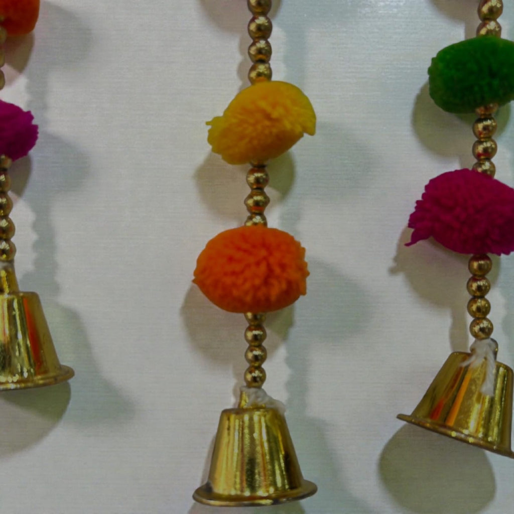 5 Inch Chakri Hanging with Bells Set